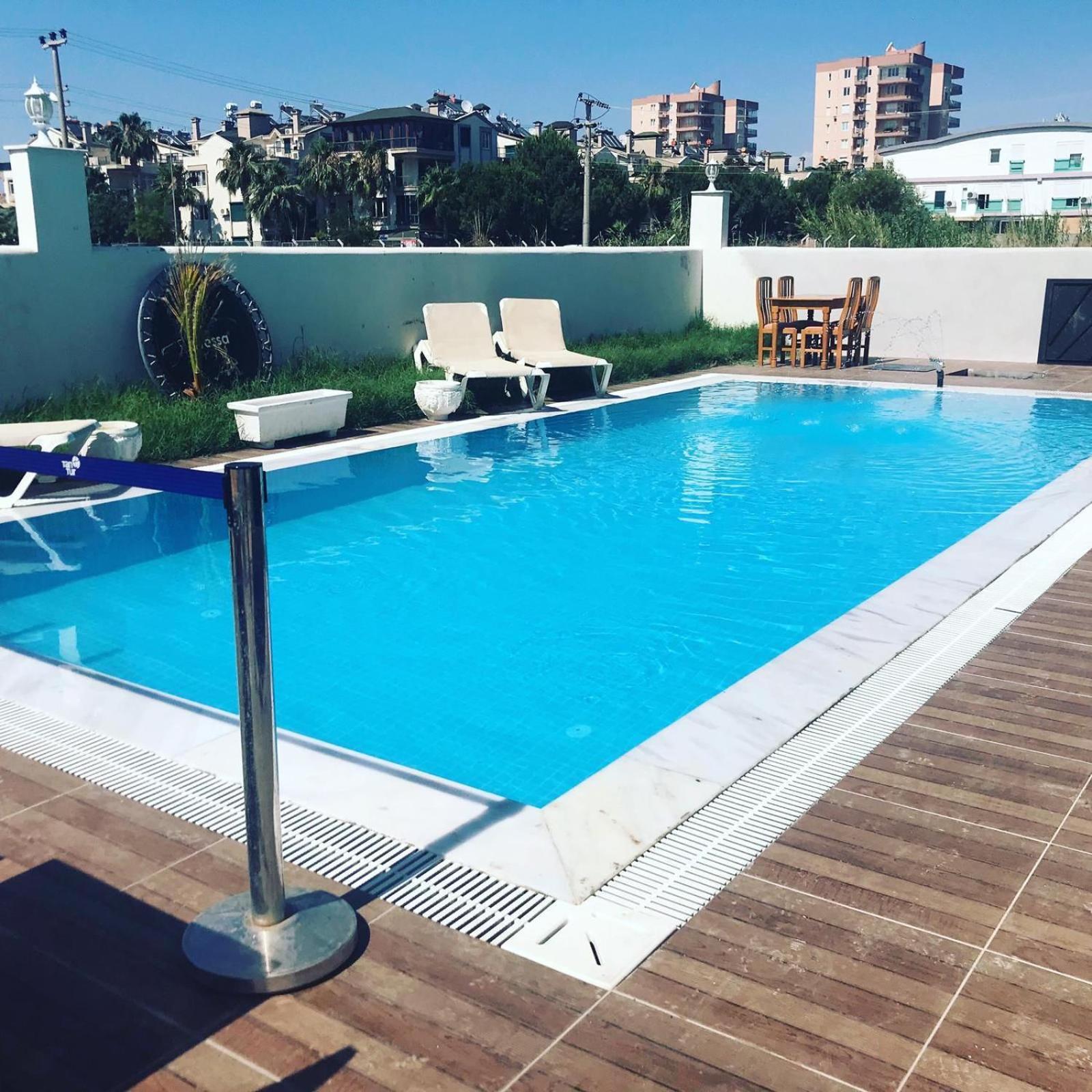 Akdeniz Suites Altinkum  Eksteriør billede